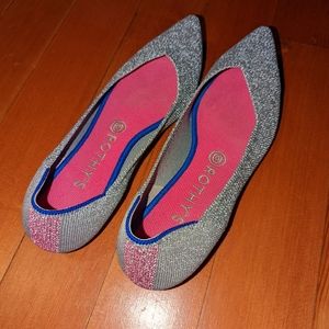 Rothy's Reflective/Iridescent Silver/Grey Point Flats sz 9
